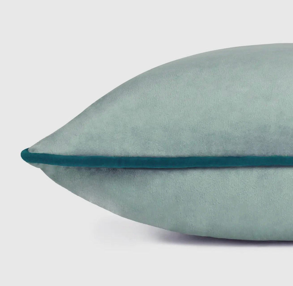 Teal Velvet Throw Pillow – Modern Cushion with Contrast Piping