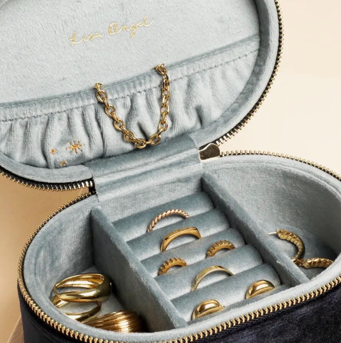 Celestial Velvet Travel Jewelry Case – Oval Organizer, Embroidered Stars, Astrology Holder